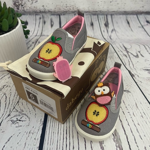 Dabuyu Toddler Girl Shoes- NIB - Picture 2 of 5